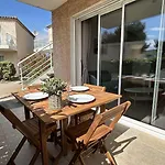 2 Pieces Climatise Proche Du Port Gn190-015 Apartment